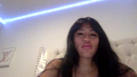 pretty_girl828687 online show from May 2026 01:57:16 AM