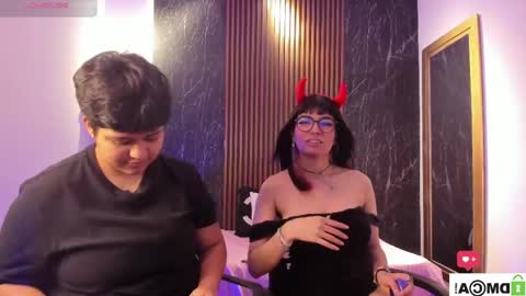 pretty_honey22 online show from June 2026 12:27:02 AM