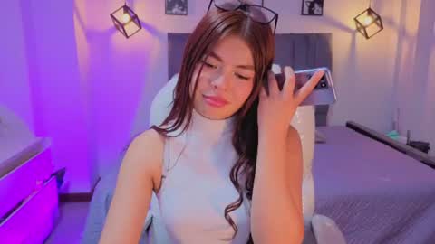 Snapshot of pretty_johnson_ chatting on June 2026 05:16:01 AM pretty online show from June 2026 05:16:01 AM
