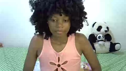 Kelen online show from December 2024 12:05:02 AM