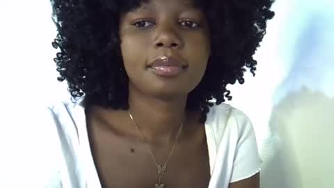 Kelen online show from January 2025 11:24:01 PM