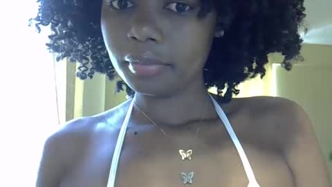 Kelen online show from February 2025 09:52:01 AM