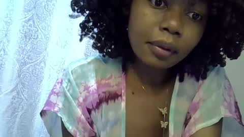 Kelen online show from February 2025 06:17:01 PM