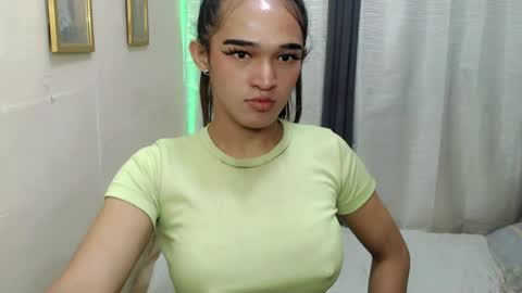pretty_lady_kitty online show from July 2026 09:03:01 PM