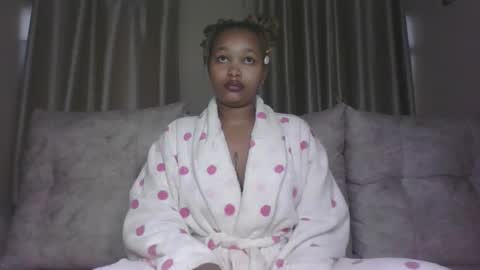 Tracy online show from December 2025 08:10:01 AM