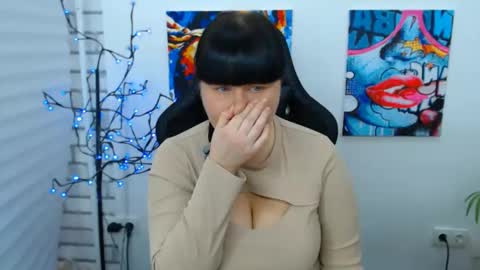 pretty_malika online show from December 2025 03:36:02 AM