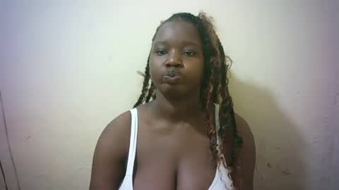 Snapshot of pretty_milan chatting on July 2026 09:48:01 AM pretty_milan online show from July 2026 09:48:01 AM