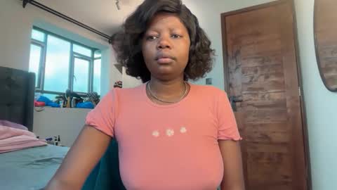Pretty peaches online show from May 2026 03:46:01 AM