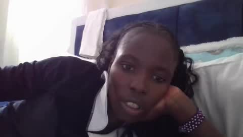 Snapshot of pretty_petite_ebony chatting on September 2025 10:48:02 AM pretty_petite_ebony online show from September 2025 10:48:02 AM