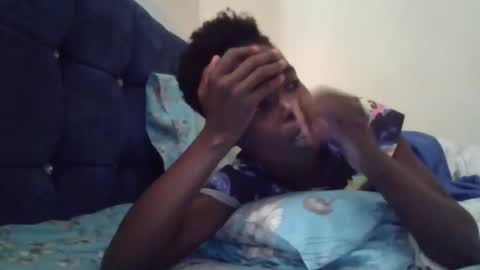 Snapshot of pretty_petite_ebony chatting on November 2025 07:51:02 AM pretty_petite_ebony online show from November 2025 07:51:02 AM