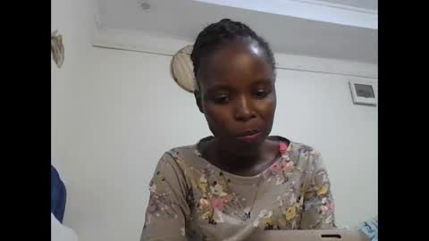 pretty_petite_ebony online show from January 2026 03:00:02 AM