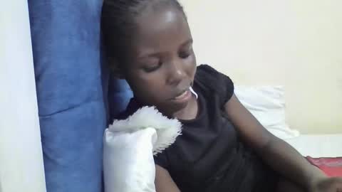 pretty_petite_ebony online show from March 2026 06:59:01 PM