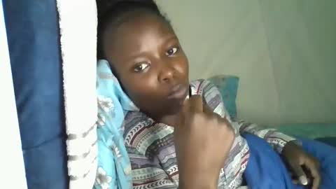 pretty_petite_ebony online show from March 2026 01:33:02 AM