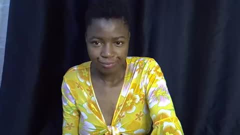 Snapshot of pretty_queen18 chatting on February 2025 10:42:01 PM NASH online show from February 2025 10:42:01 PM