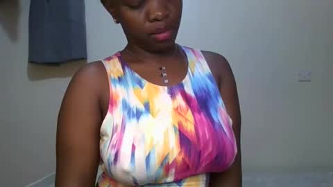 pretty_shila online show from October 2025 02:18:01 PM