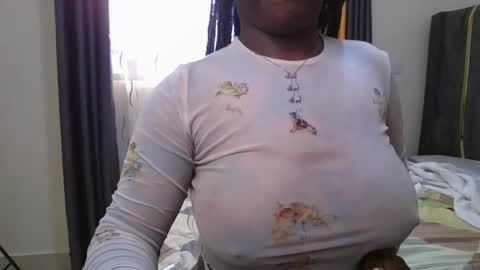 pretty_shila online show from January 2026 12:19:01 PM