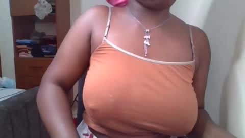 pretty_shila online show from February 2026 11:10:01 AM