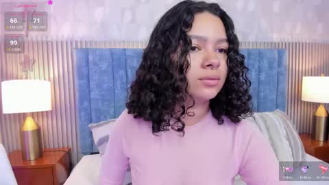 Daisy Flower online show from November 2025 01:38:01 AM