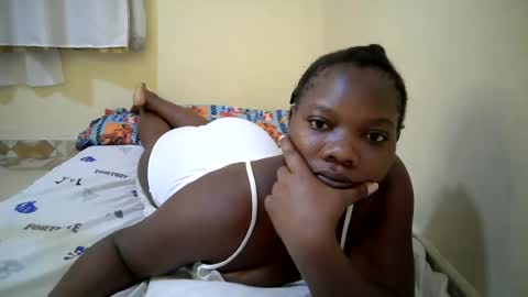 Snapshot of pretty_tiffany7 chatting on July 2026 09:37:01 AM pretty_tiffany7 online show from July 2026 09:37:01 AM
