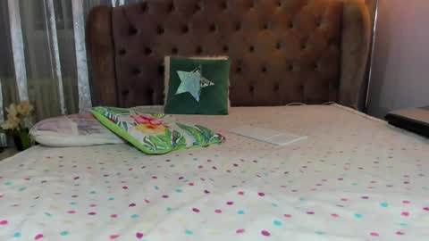 Snapshot of prettyadoraa chatting on March 2025 07:38:01 PM  Adora  online show from March 2025 07:38:01 PM