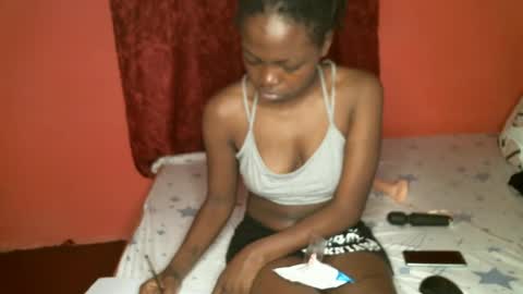 Snapshot of prettybabe02 chatting on January 2025 12:12:01 AM SaraCattra online show from January 2025 12:12:01 AM