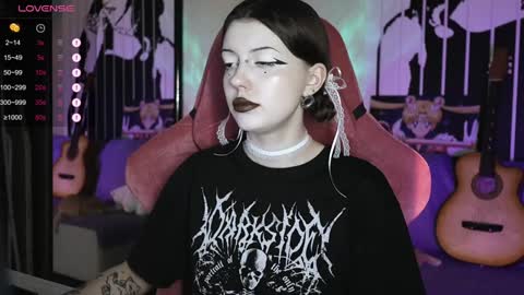 Violet online show from December 2024 12:27:01 PM