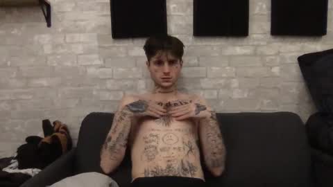 pretty boy online show from January 2025 03:49:02 AM