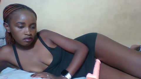 prettycarl_2 online show from February 2025 08:44:01 PM