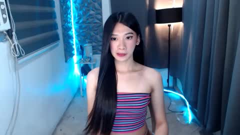 ASHLEY online show from March 2025 11:23:01 AM