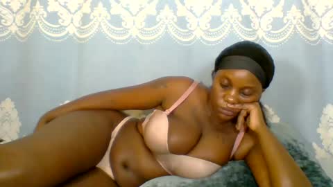 SHANIA online show from July 2026 10:49:02 PM