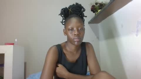 Snapshot of prettydollk_dons chatting on February 2026 10:55:02 AM prettydollk_dons online show from February 2026 10:55:02 AM
