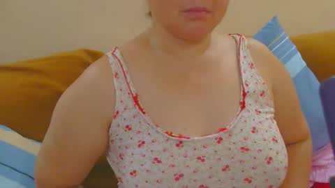 Snapshot of prettynhing chatting on May 2026 06:32:03 AM Nhing online show from May 2026 06:32:03 AM