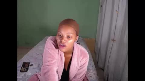 prettynyash online show from April 2026 05:47:02 PM