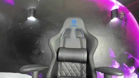 Snapshot of prettypervyx chatting on December 2024 05:46:01 PM Laura Onlyfans 40OFF online show from December 2024 05:46:01 PM