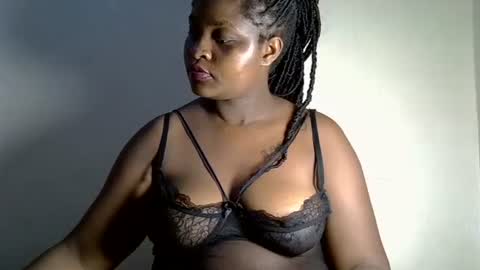 prettyriss online show from May 2026 07:22:01 PM