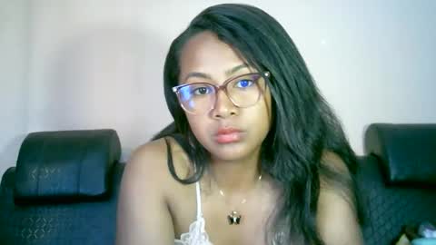 prettysexy3601 online show from April 2026 07:14:01 AM