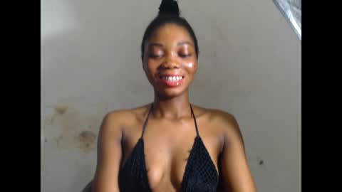 Snapshot of prettysexy6 chatting on May 2026 10:50:02 PM prettysexy6 online show from May 2026 10:50:02 PM