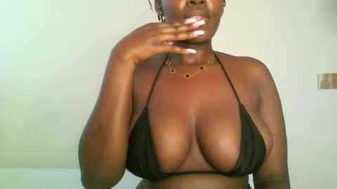 prettyvishy online show from March 2025 06:41:01 AM