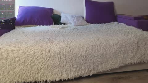 Kitty online show from April 2026 02:09:02 AM