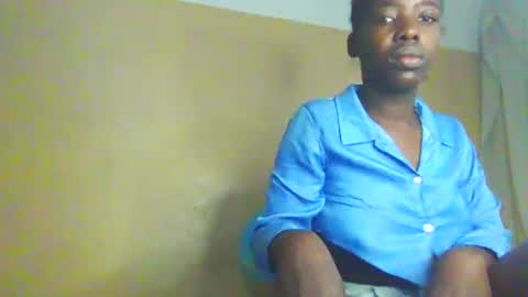 Snapshot of prettyzuzu chatting on September 2025 07:19:01 AM prettyzuzu online show from September 2025 07:19:01 AM