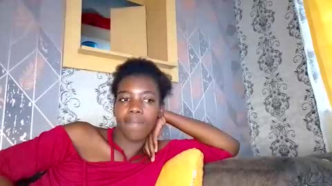 Snapshot of prettyzuzu chatting on September 2025 03:18:02 AM prettyzuzu online show from September 2025 03:18:02 AM