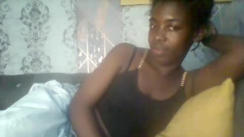 Snapshot of prettyzuzu chatting on September 2025 09:16:02 PM prettyzuzu online show from September 2025 09:16:02 PM