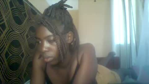 Snapshot of prettyzuzu chatting on September 2025 06:40:01 AM prettyzuzu online show from September 2025 06:40:01 AM