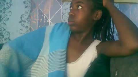 prettyzuzu online show from October 2025 03:20:02 AM