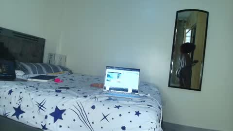 Snapshot of pricky375313 chatting on June 2026 05:01:01 AM pricky375313 online show from June 2026 05:01:01 AM