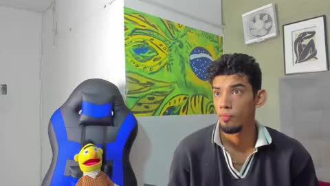 prince_arthur77 online show from October 2025 12:52:02 PM