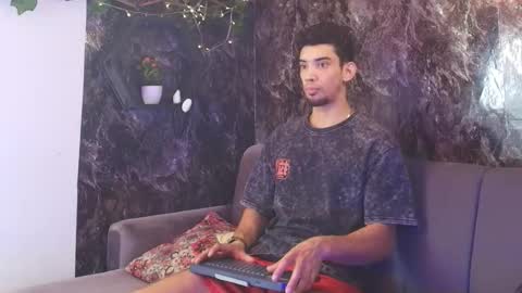 Snapshot of prince_arthur77 chatting on February 2026 04:12:02 PM prince_arthur77 online show from February 2026 04:12:02 PM