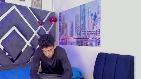 Snapshot of prince_arthur77 chatting on February 2026 03:04:02 PM prince_arthur77 online show from February 2026 03:04:02 PM