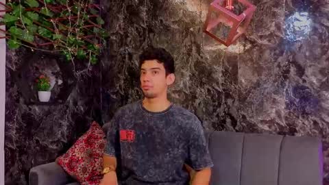 Snapshot of prince_arthur77 chatting on February 2026 02:51:01 PM prince_arthur77 online show from February 2026 02:51:01 PM