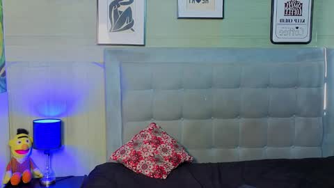 Snapshot of prince_arthur77 chatting on February 2026 01:43:01 PM prince_arthur77 online show from February 2026 01:43:01 PM